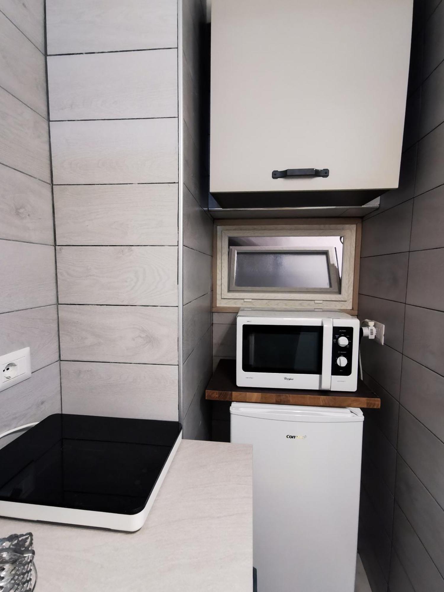 Whiteflower Apartments Бари Стая снимка