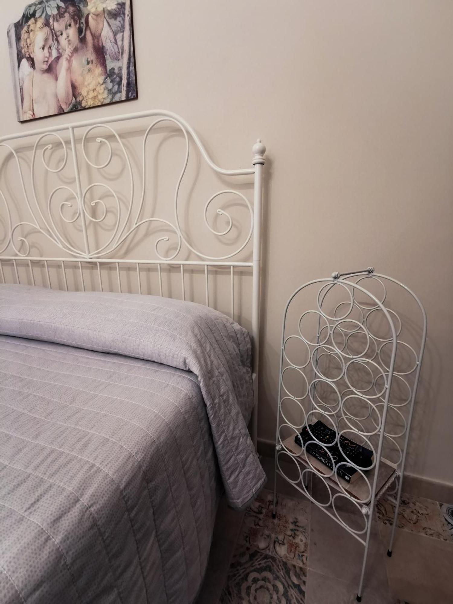 Whiteflower Apartments Бари Стая снимка